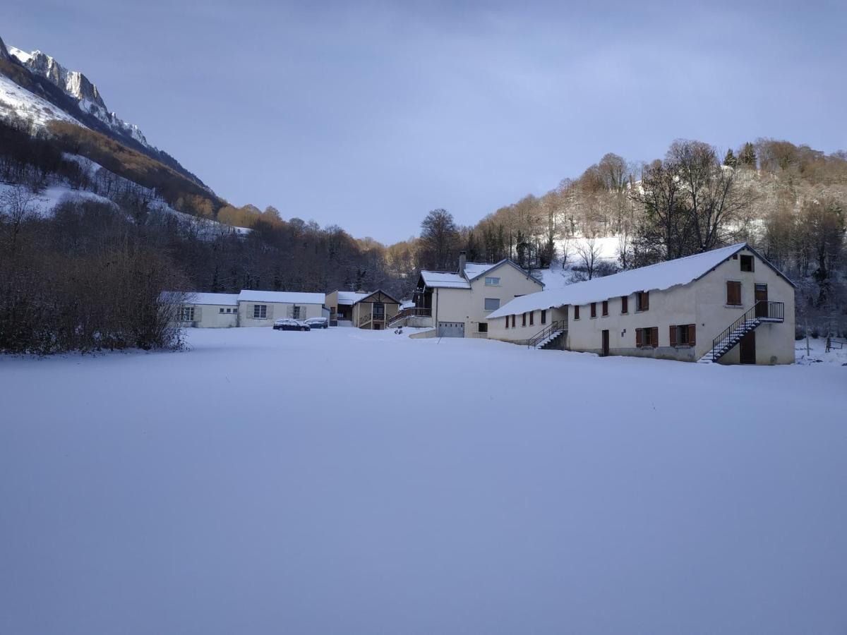 Centre De Vacances La Salamandre Arrens-Marsous Exterior photo